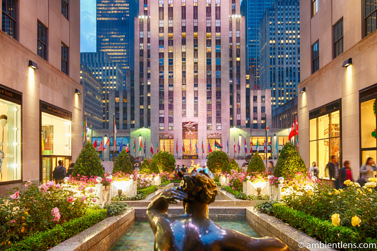 The Channel Gardens at Rockefeller Center, New York 1 – Ambient Lens