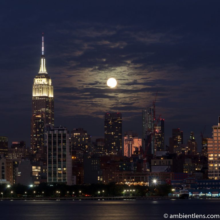 Moonrise over Manhattan, New York 4 (SQ)