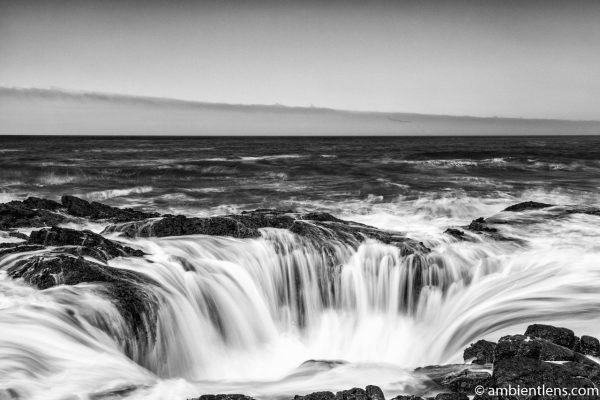 Thor's Well 1 (BW)