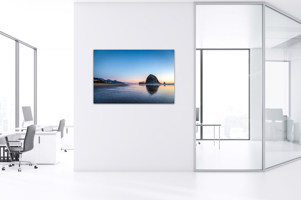 Sample Photo in the Office Sample Photo in the Office